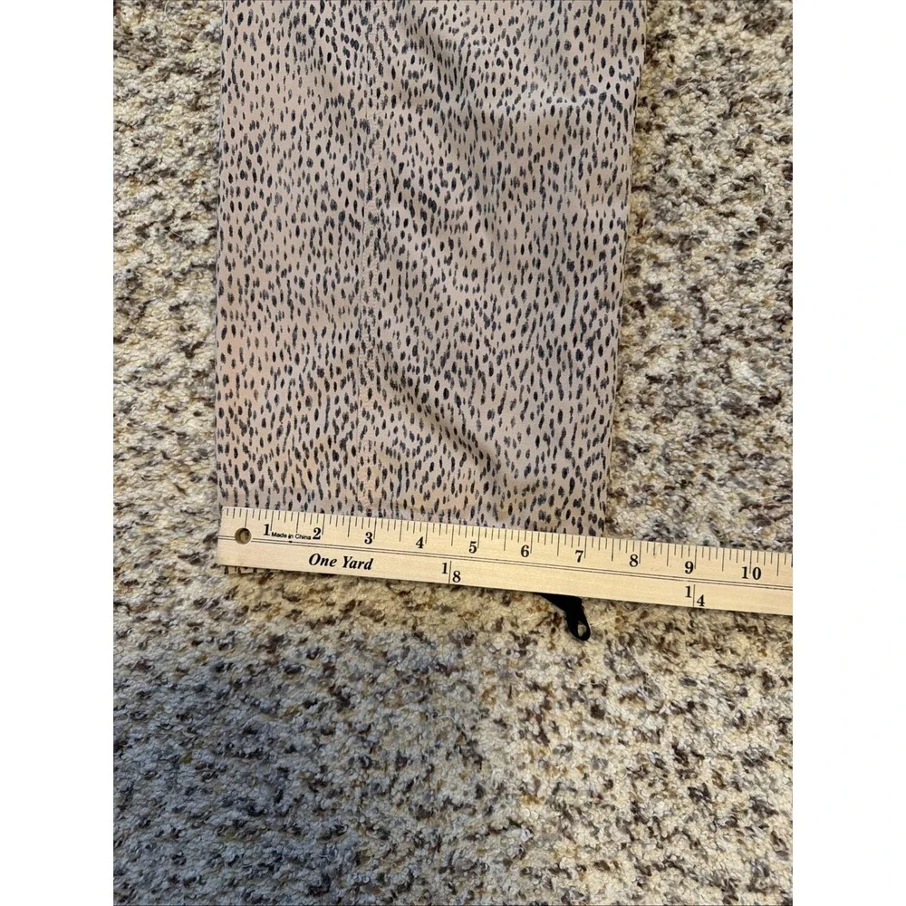 Lululemon  New‎ Capri Pants Size 4 Beige Black Drawstring Waist/legs Lightweight